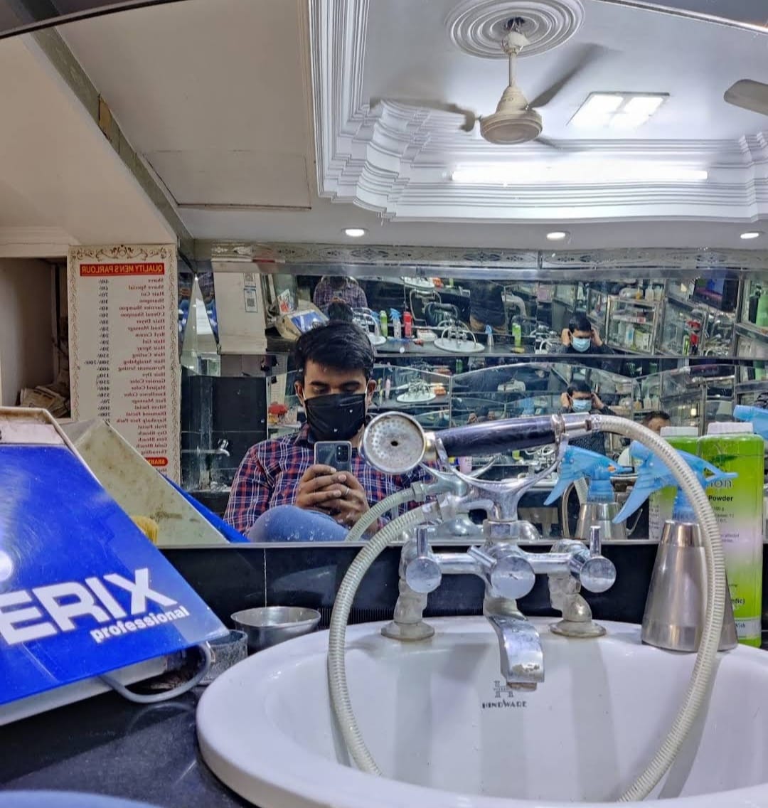 Quality Mens Parlour
